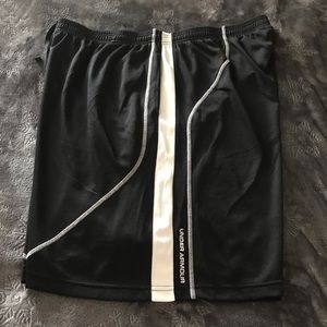 Under Armour 2XL Shorts